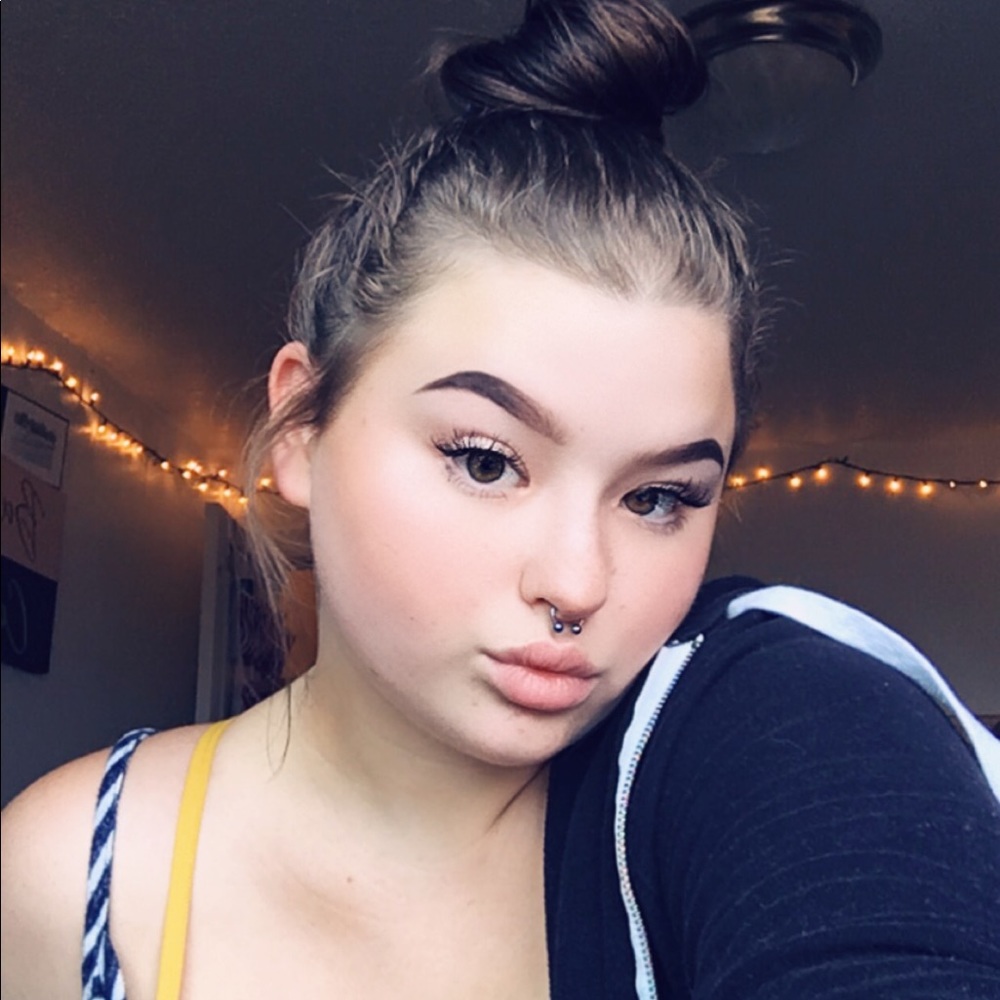 Meet your Posher, Kali